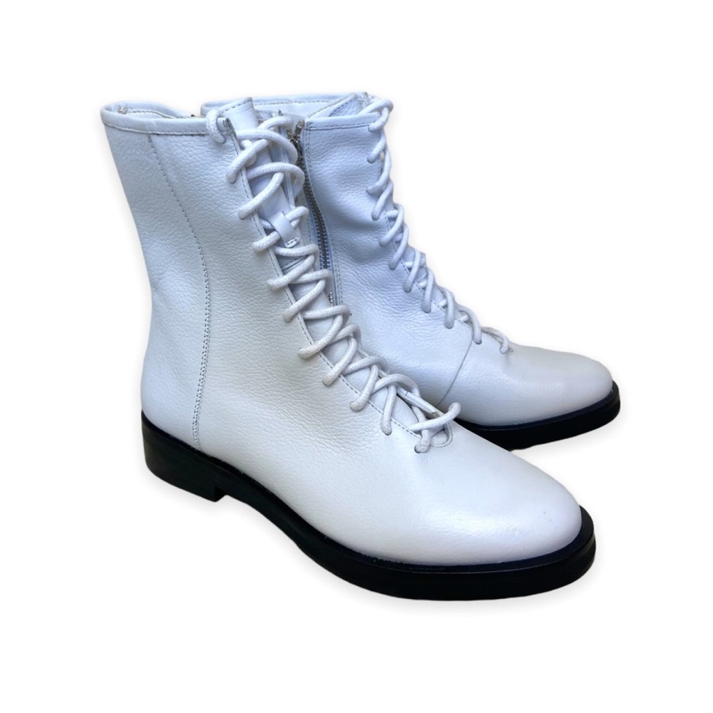 Gianni Bini Kalum lace up leather boots NEW!